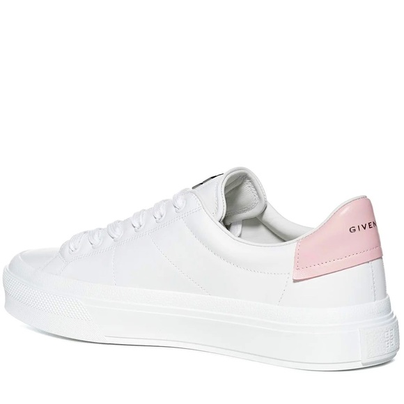 Givenchy
Givenchy City Court Lace-Up Sneakers - Picture 5 of 10